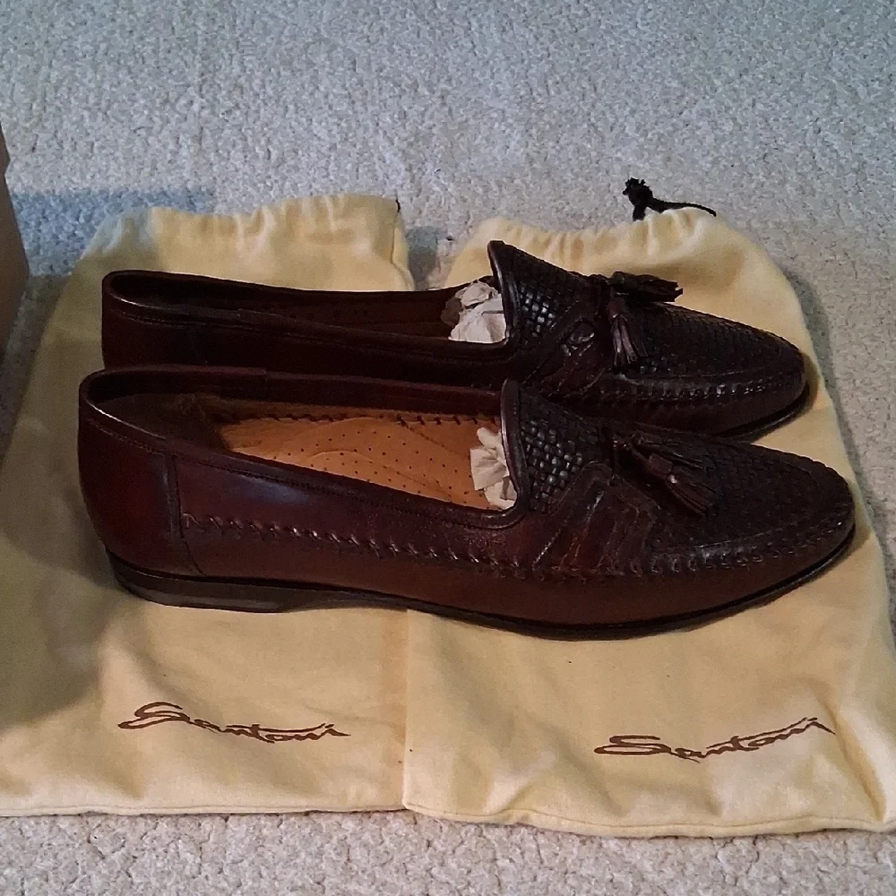 New Santoni Brown Leather Easton Tassel Loafers